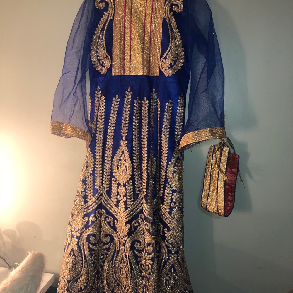 Indian dress